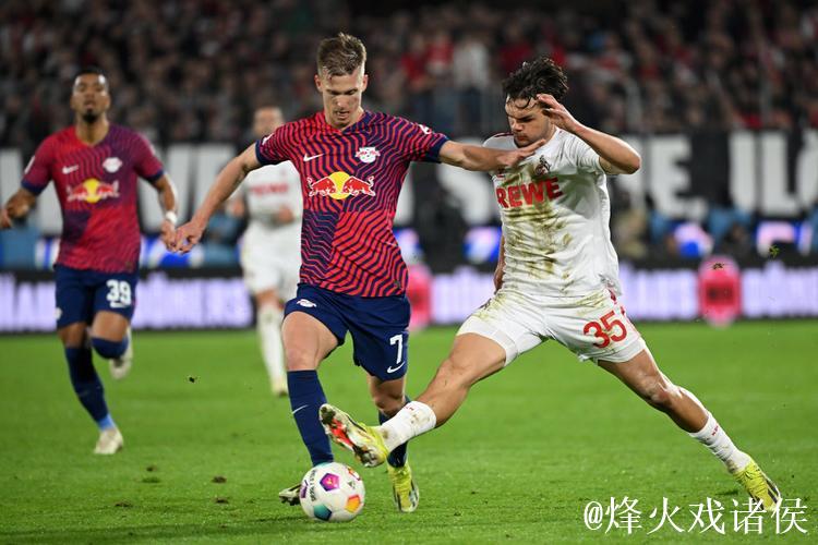 半场：莱比锡2-0法兰克福，哈德、鲍姆加特纳相