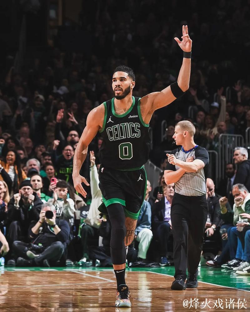 塔图姆34+10率凯尔特人险胜雄鹿喜迎3连胜，76人战胜魔术保持强劲势头